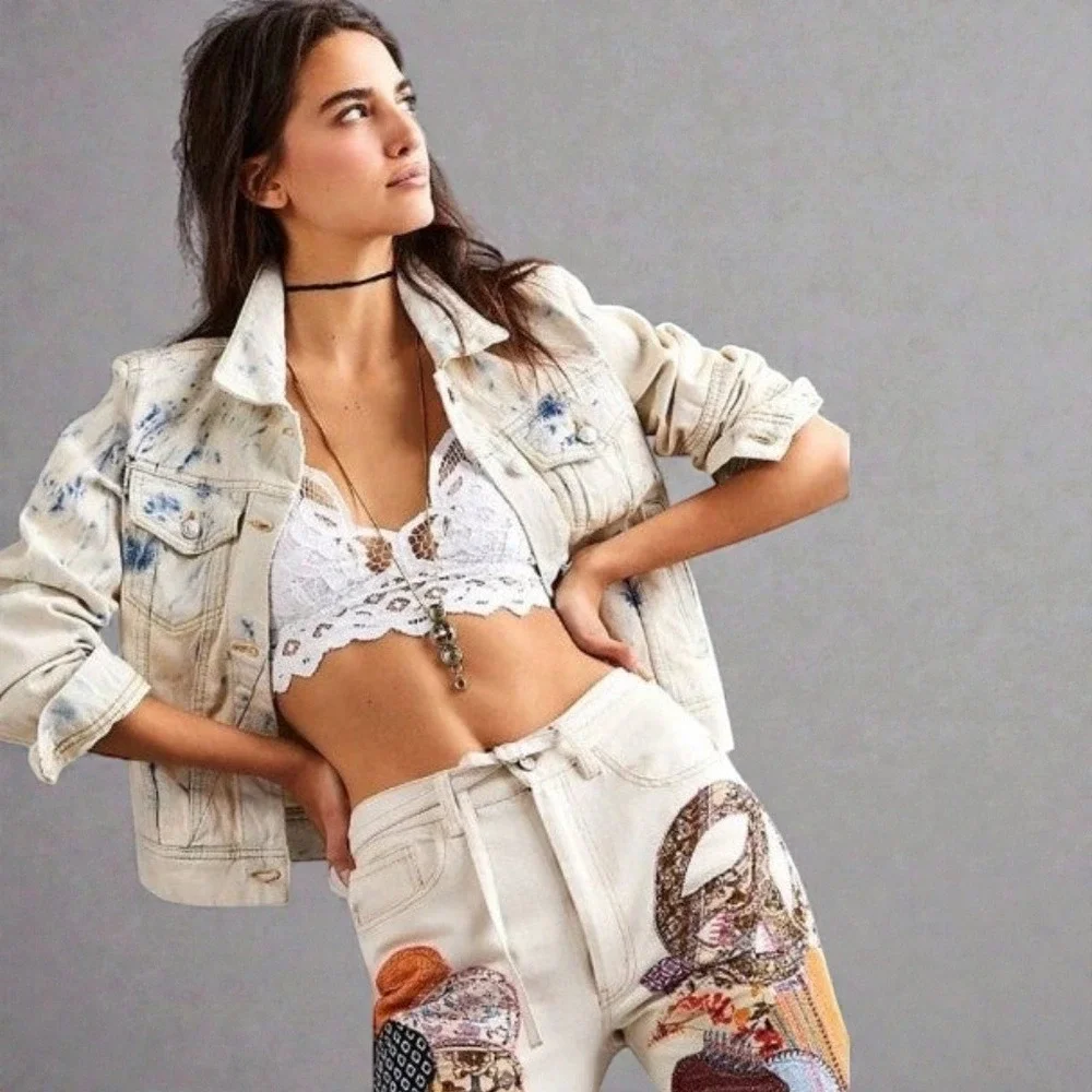 Free People Bleach Wash Denim Jacket Cropped Jean Jacket Sz L - Picture 3 of 15